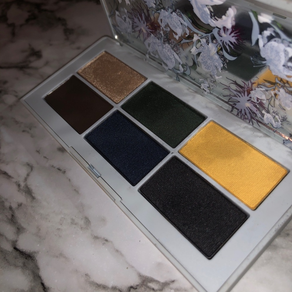 NARS eyeshadow palette